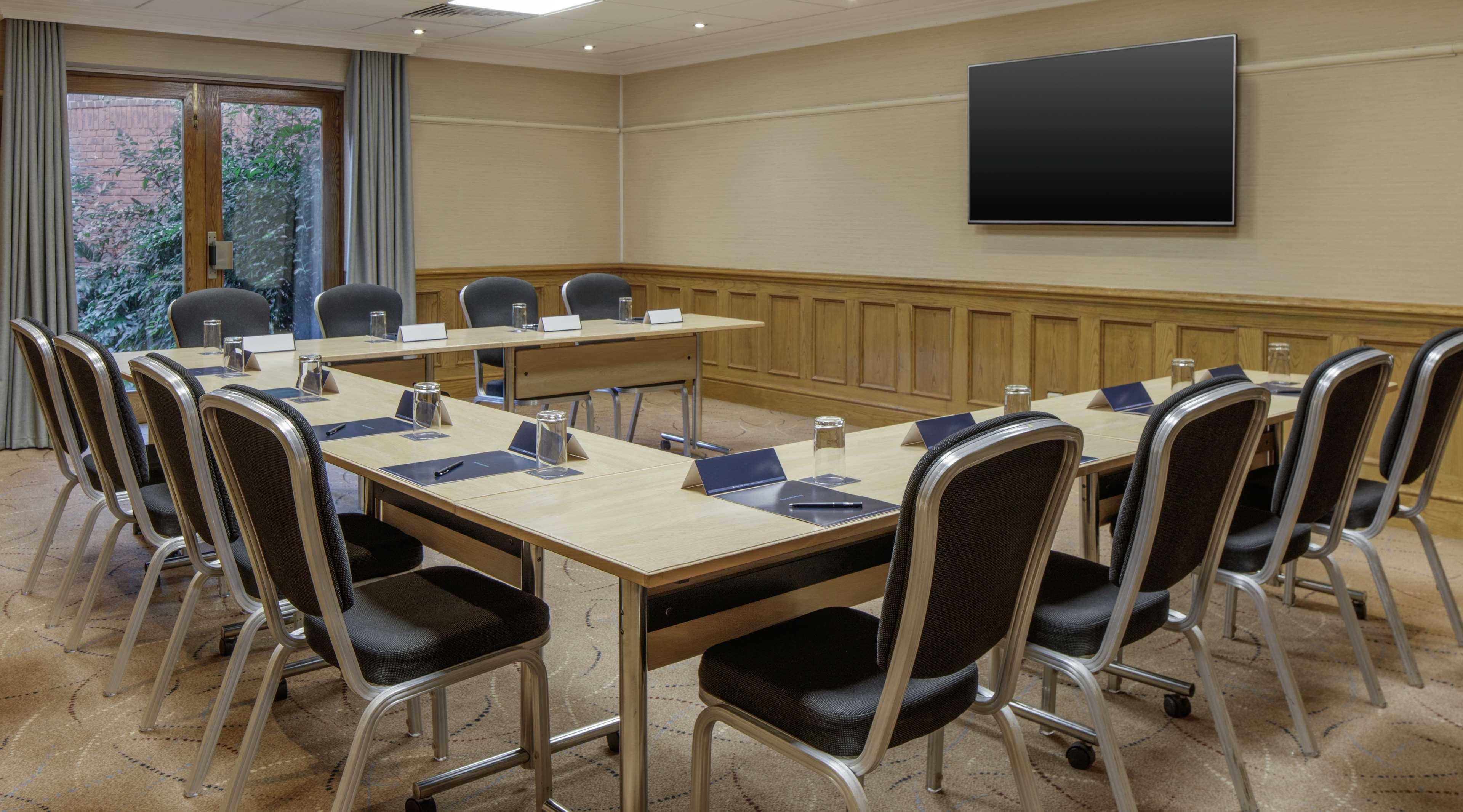 Hilton East Midlands Airport Hotel Kegworth Bagian luar foto