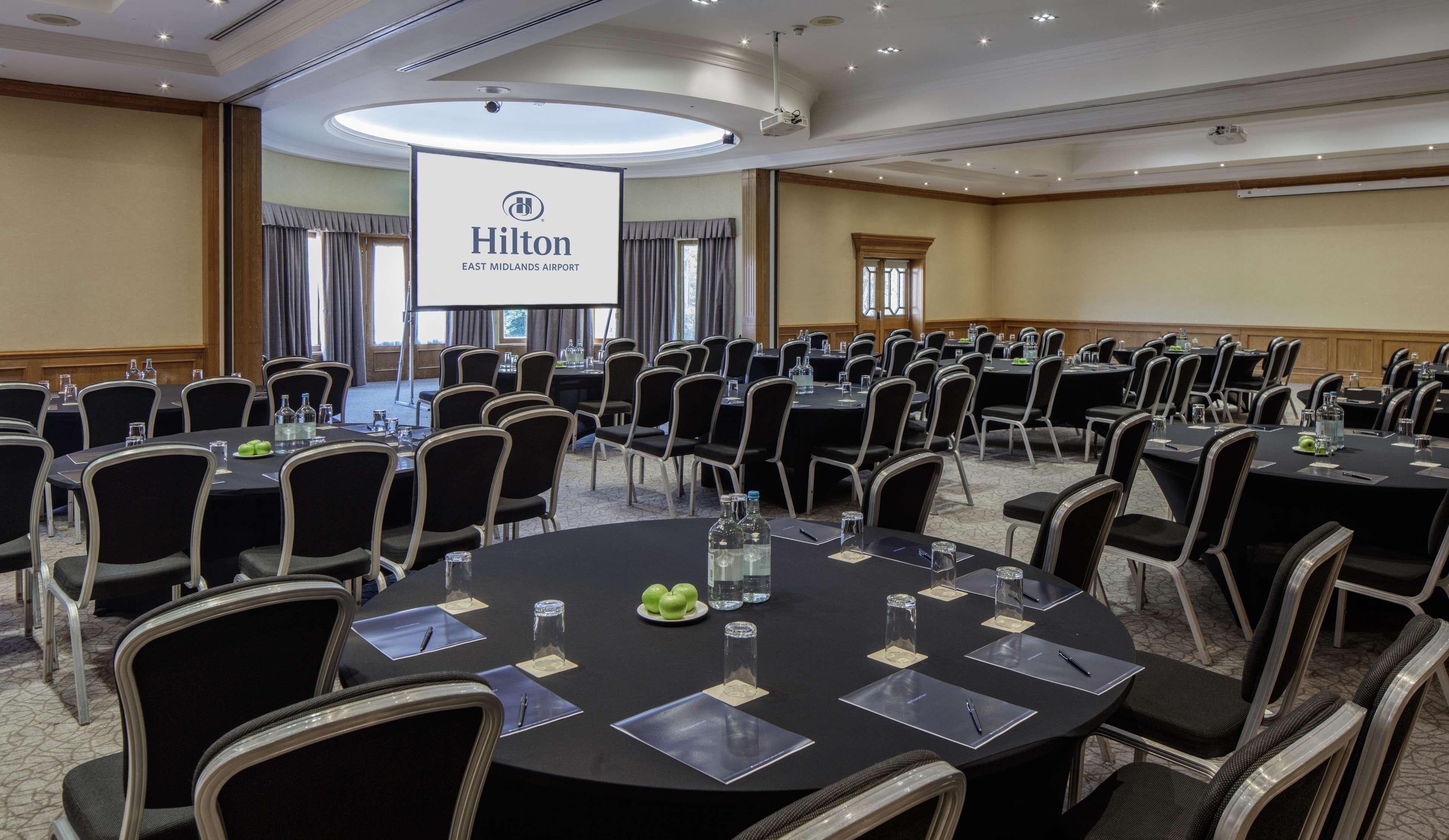 Hilton East Midlands Airport Hotel Kegworth Bagian luar foto